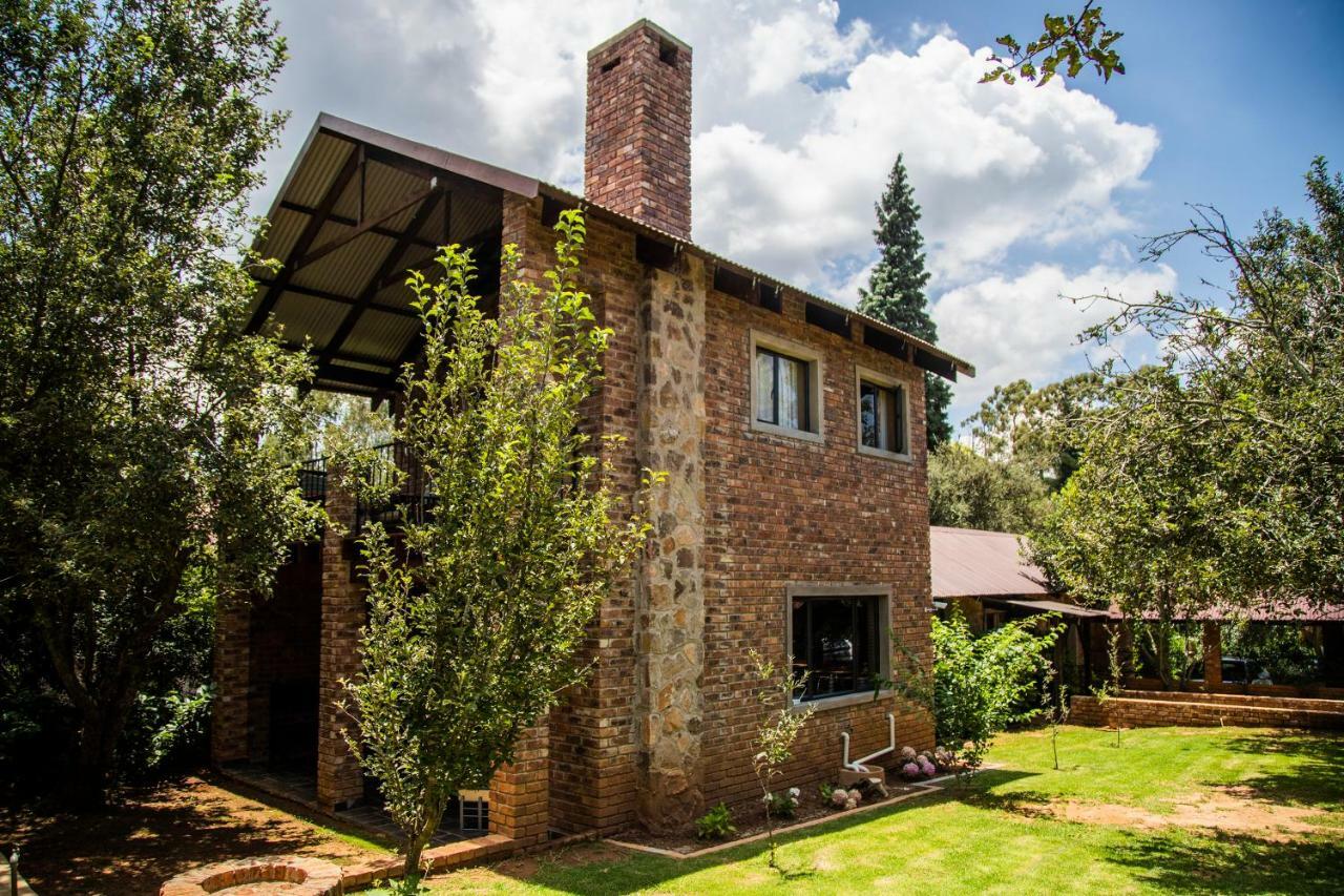 Tarry-Stone Cottages Dullstroom Exterior photo